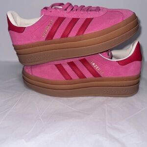 Adidas Gazelle Women's Pink Fuchsia Sneakers